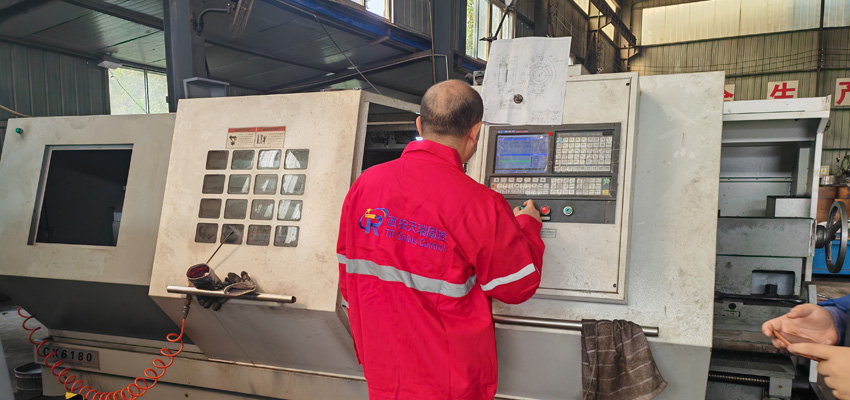 China Solids control equipment factory processing